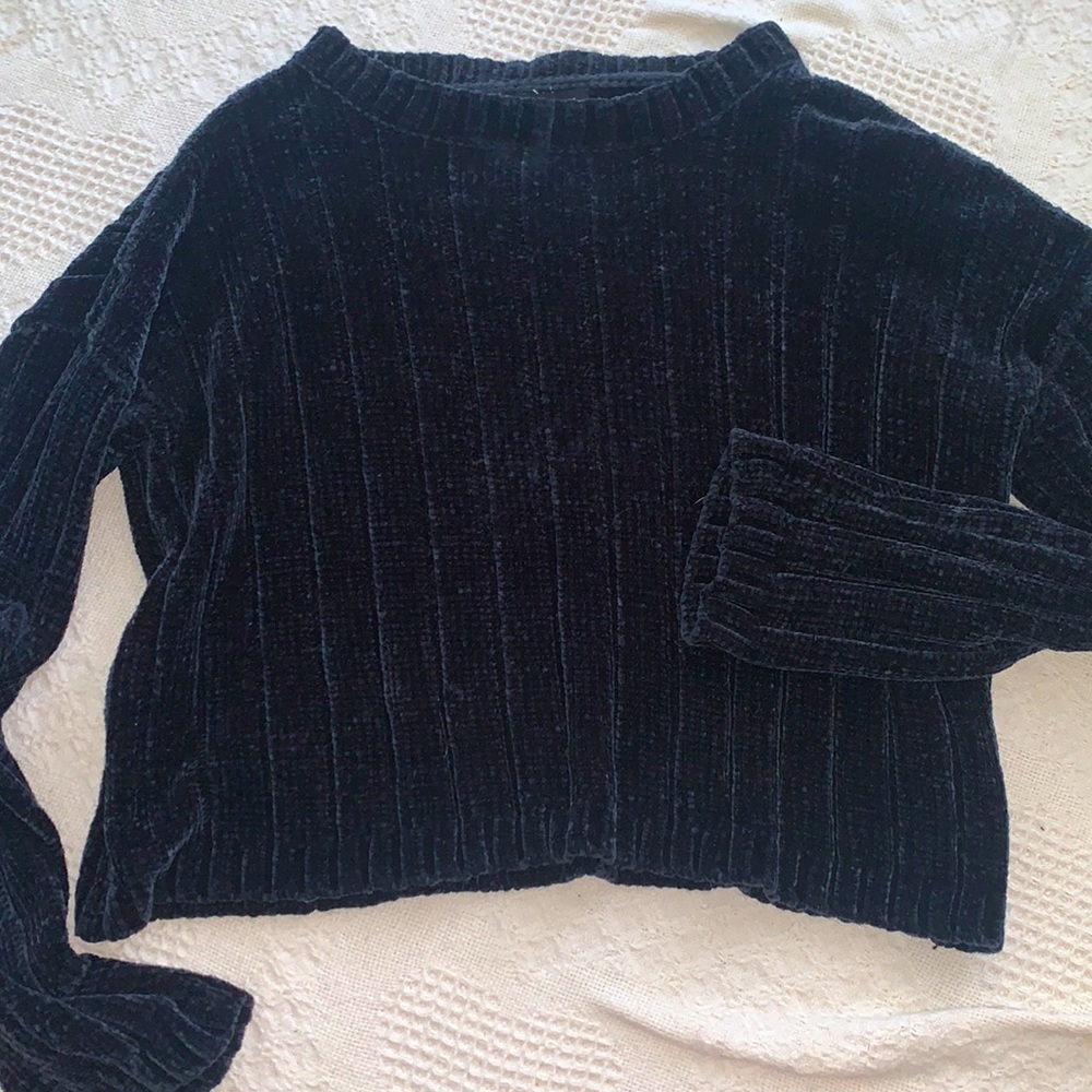 crop soft sweater